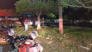 chevy arrastrado por el tren2